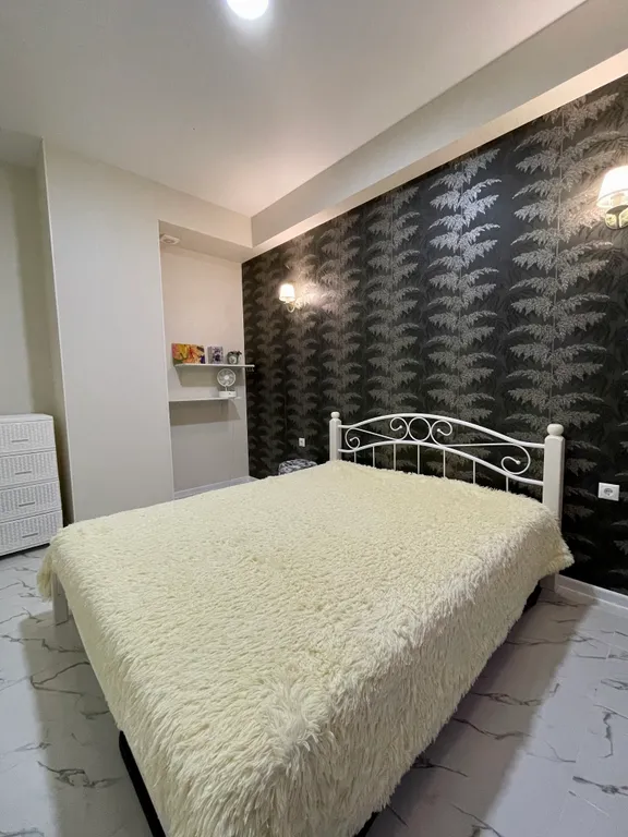 Апартамент с видом на море и горы