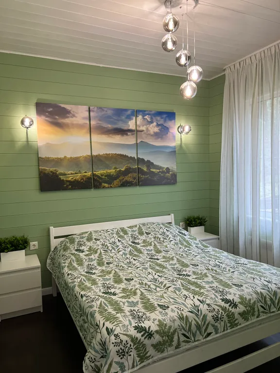 Элитный дом с озером и банным чаном