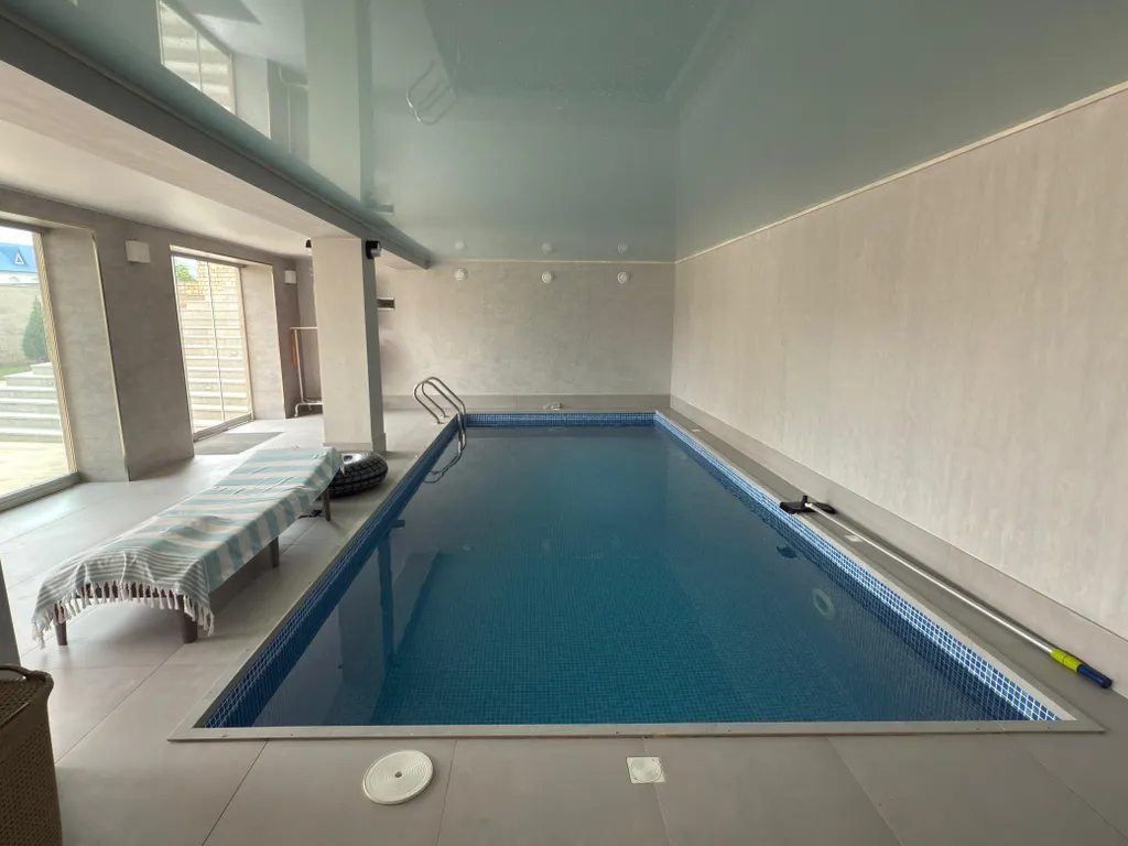 Вилла у моря