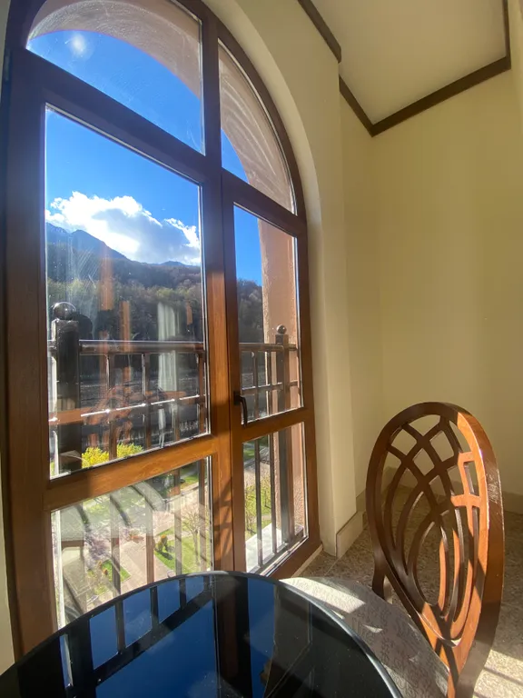 Апартамент комфорт с видом на горы 1 спальня 540