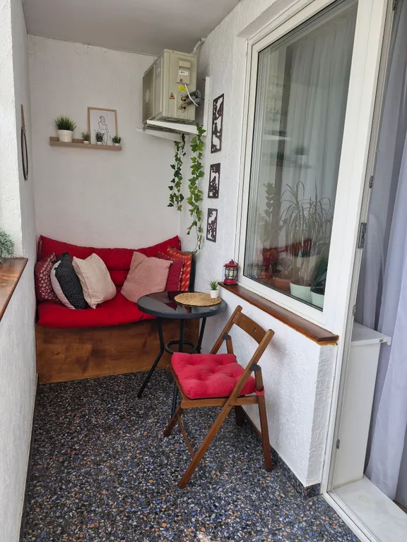 Уютная квартира-студия возле Ашана