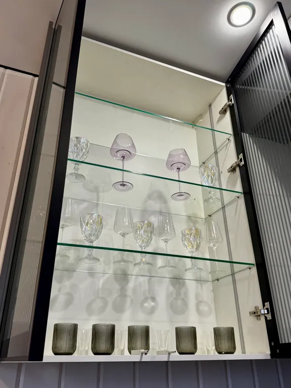 Новенький дом с сибирским чаном