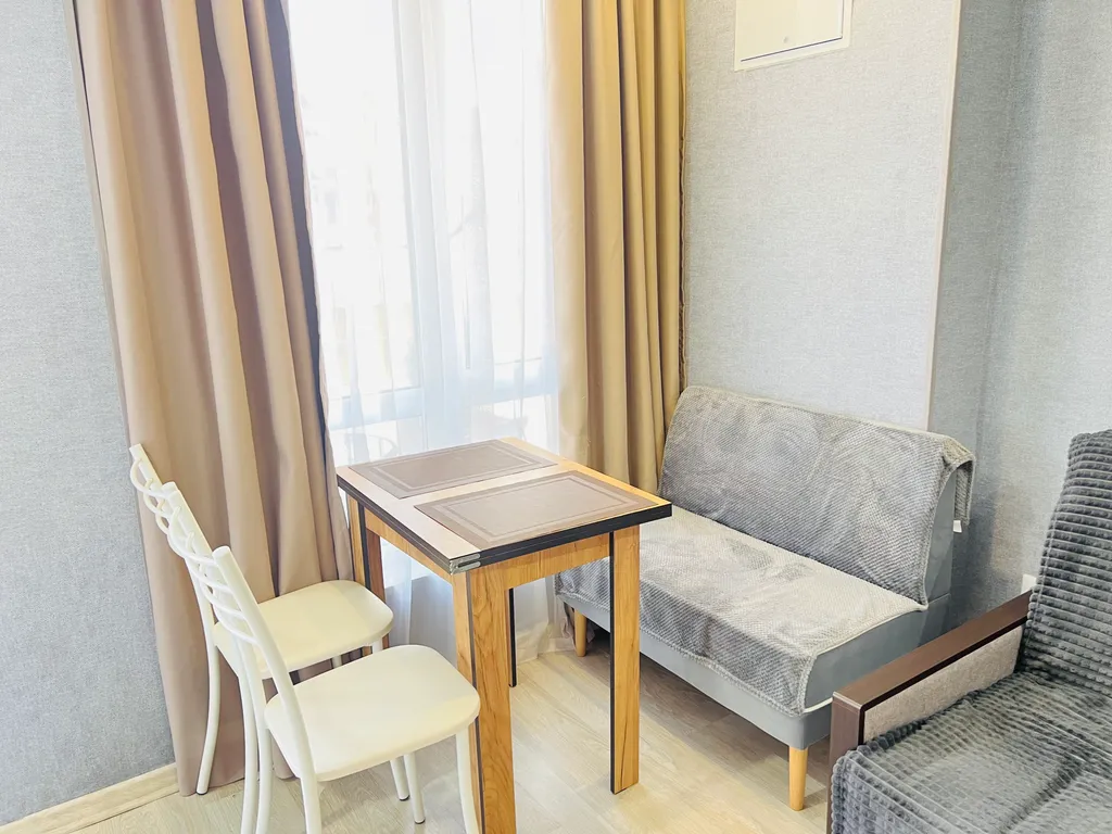 1-комнатная квартира с бассейном