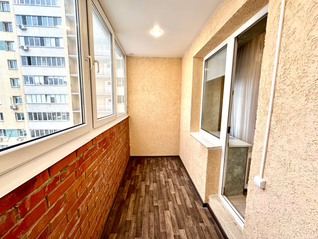 Красивая, уютная квартира в новом доме рядом с ТЦ "Космопорт"