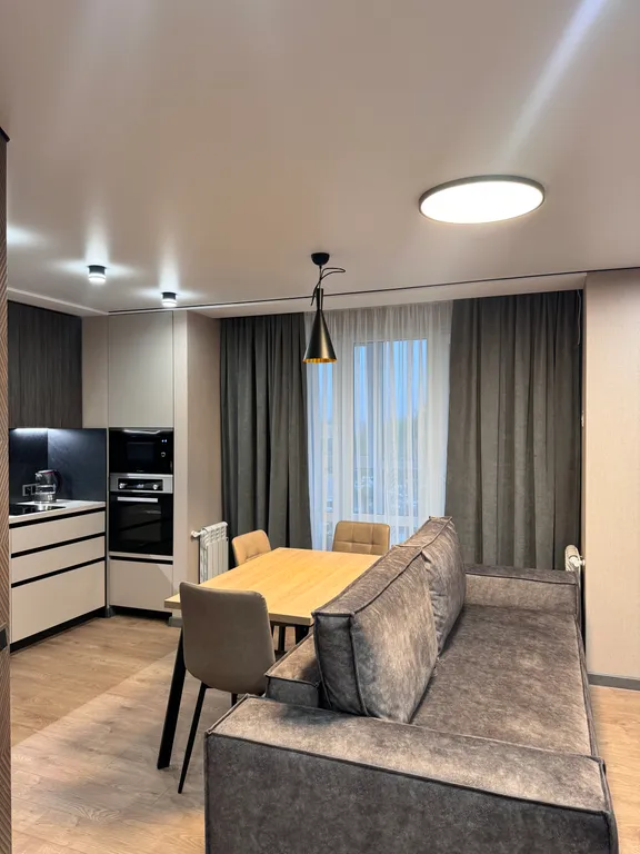 3-комнатная квартира с дизайнерским ремонтом в самом современном доме