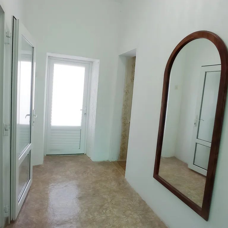 Коттедж с бассейном