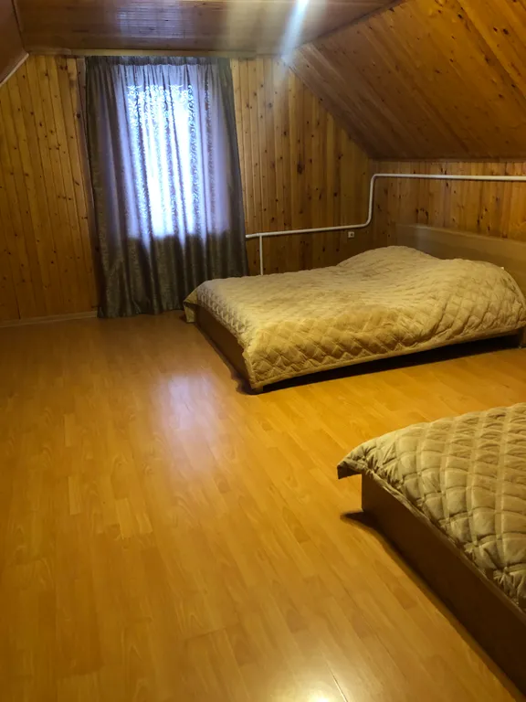 Коттедж Коттедж с большим бассейном — Черное