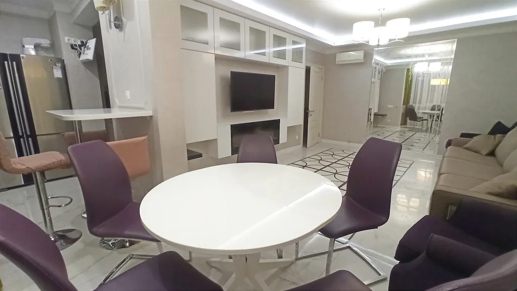 Квартира Квартира с новым дизайнерским ремонтом — Адлер