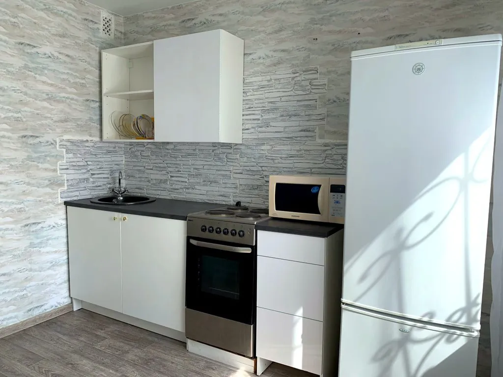 Квартира Светлая однокомнатная квартира — Красноярск