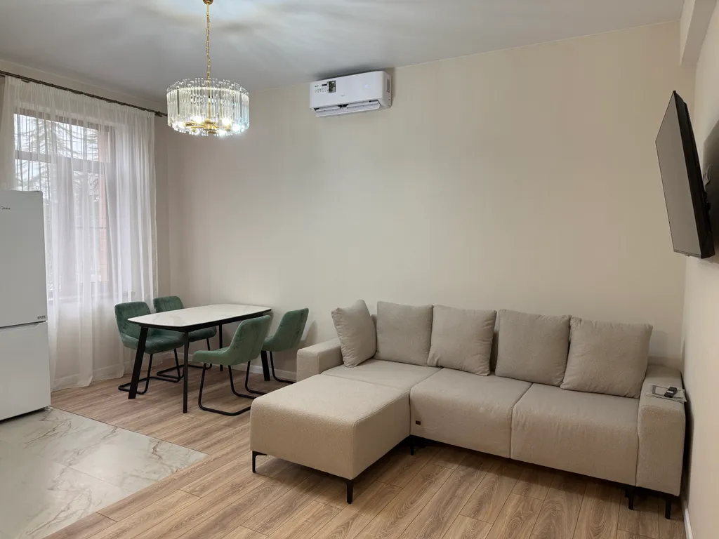 2-х комнатная квартира в центре — аренда посуточно в Сухум