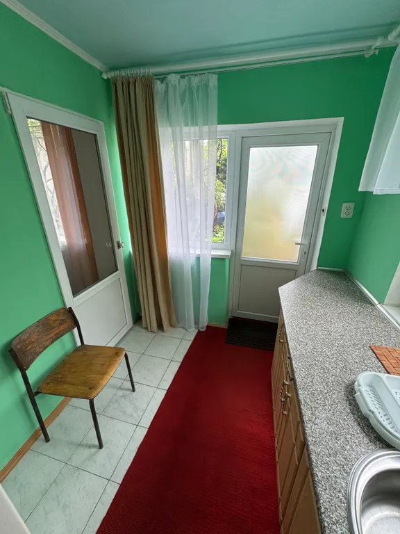 Первый этаж дома, до моря 10 минут по прямой