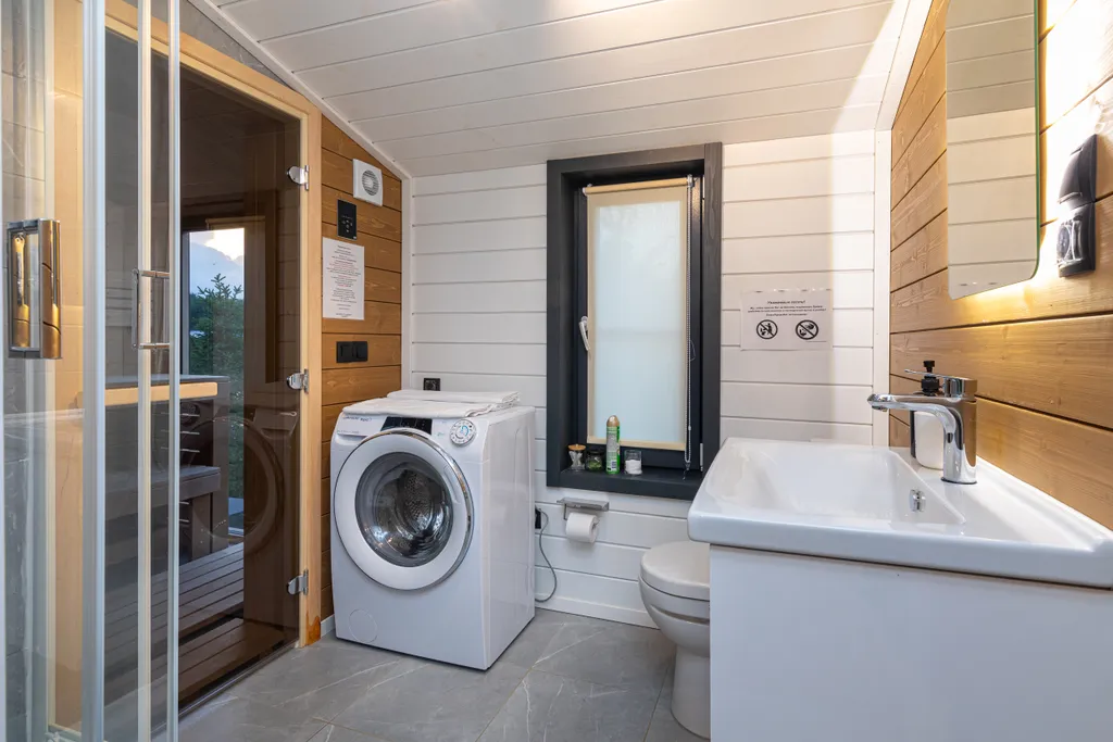 Дом Фьюжн с сауной Гарнет Холидэй Мир