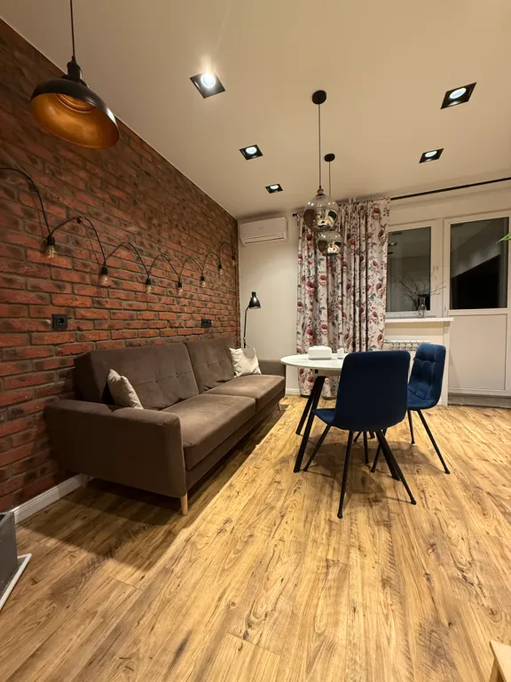 Уютная евродвушка с видом на Китай