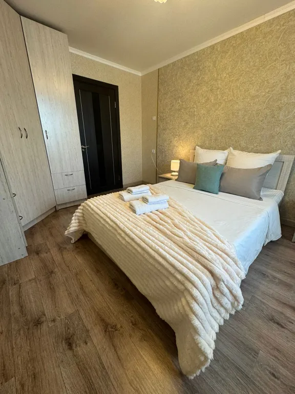 Двухкомнатная квартира на Рыбаков 18 с раздельными комнатами