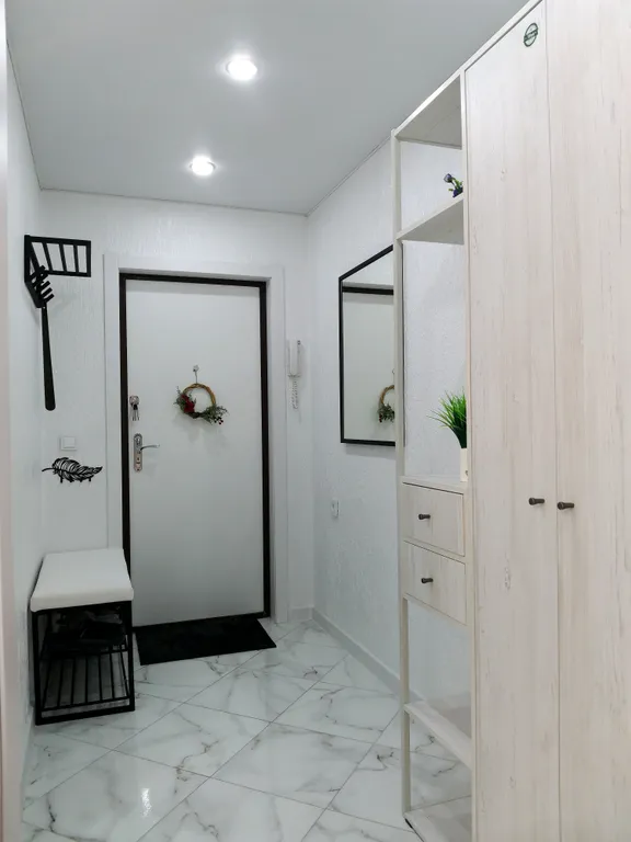 Красивая квартира у набережной