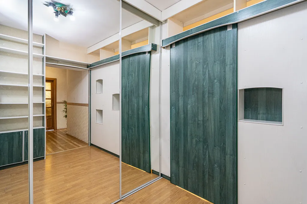 Квартира Апартаменты 4-х комнатная квартира — Минск