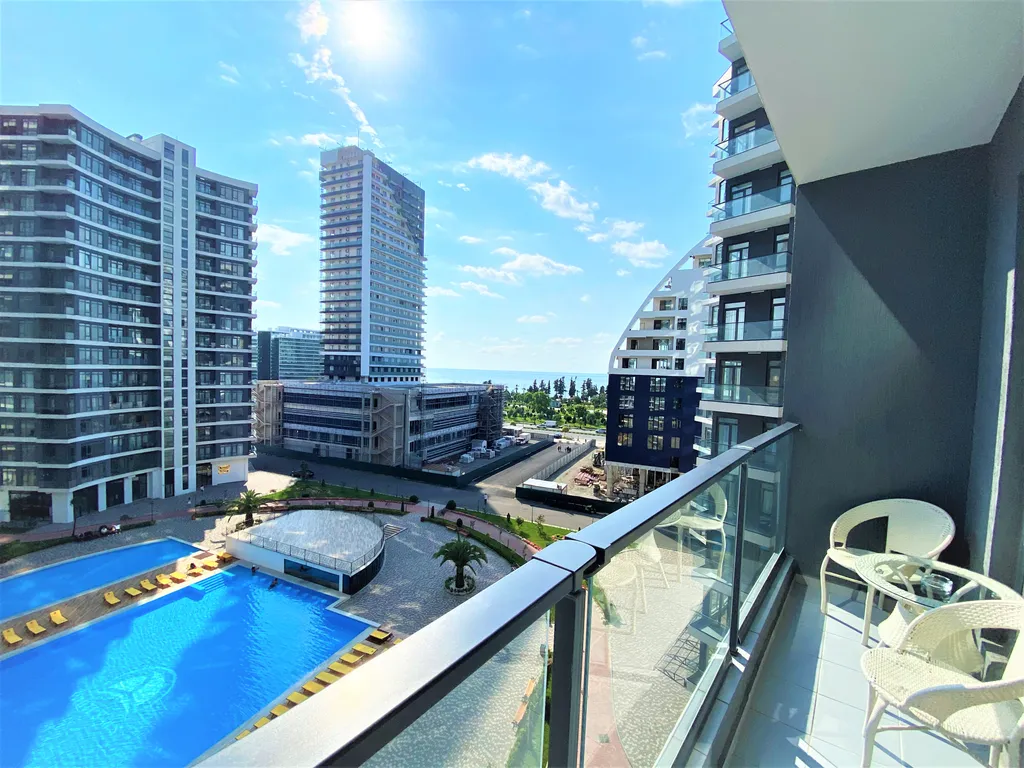 Whait Sails Apartments