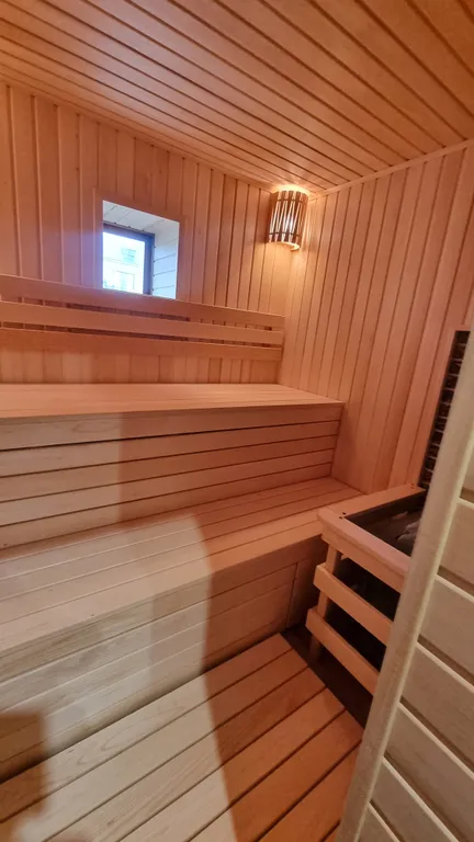 Новый дом с финской сауной, террасой и видом на гору Змейка