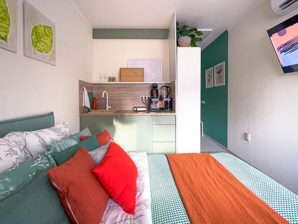 Студия с балконом Ботаника от Смарткуб