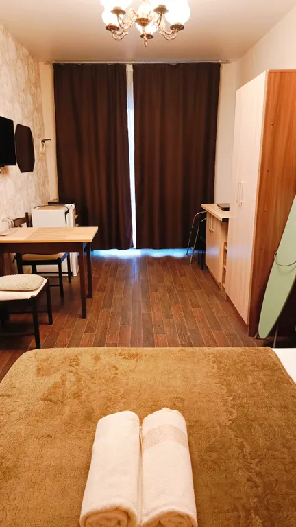 Уютная номер-студия с собственной кухней и всеми удобствами на двоих