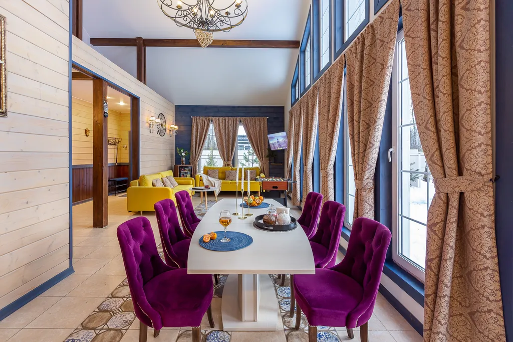 Коттедж Уютный дом с баней и чаном в лесном участке у берега водохранилища — Логиново