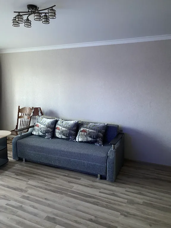 Квартира в спальном районе с развитой инфраструктурой