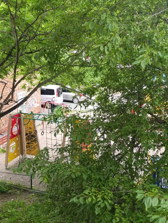 Квартира Квартира Уютная студия с балконом в центре города остановка Авангард — Владивосток
