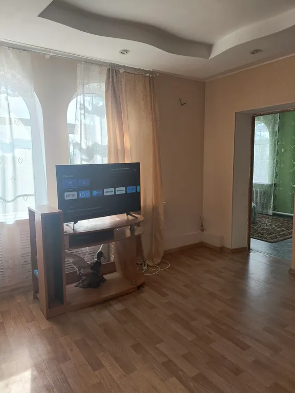 Двухэтажный коттедж с беседкой и баней для отдыха и проживания