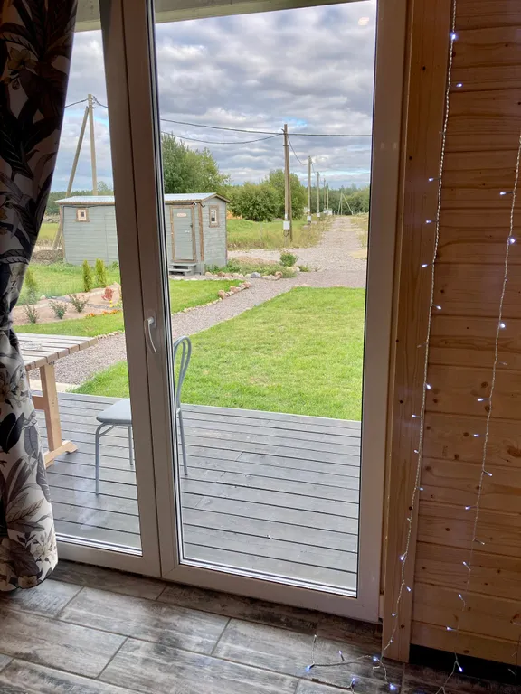 Коттедж Дом с отдельностоящий баней на дровах — Ропша