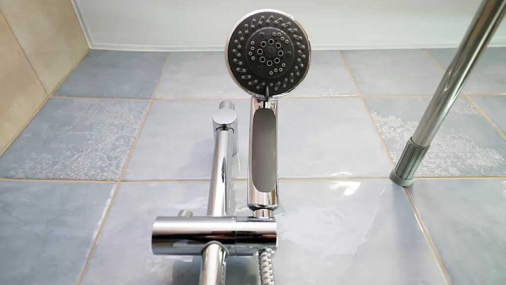 Студия с двуспальной кроватью, есть wifi и кондиционер