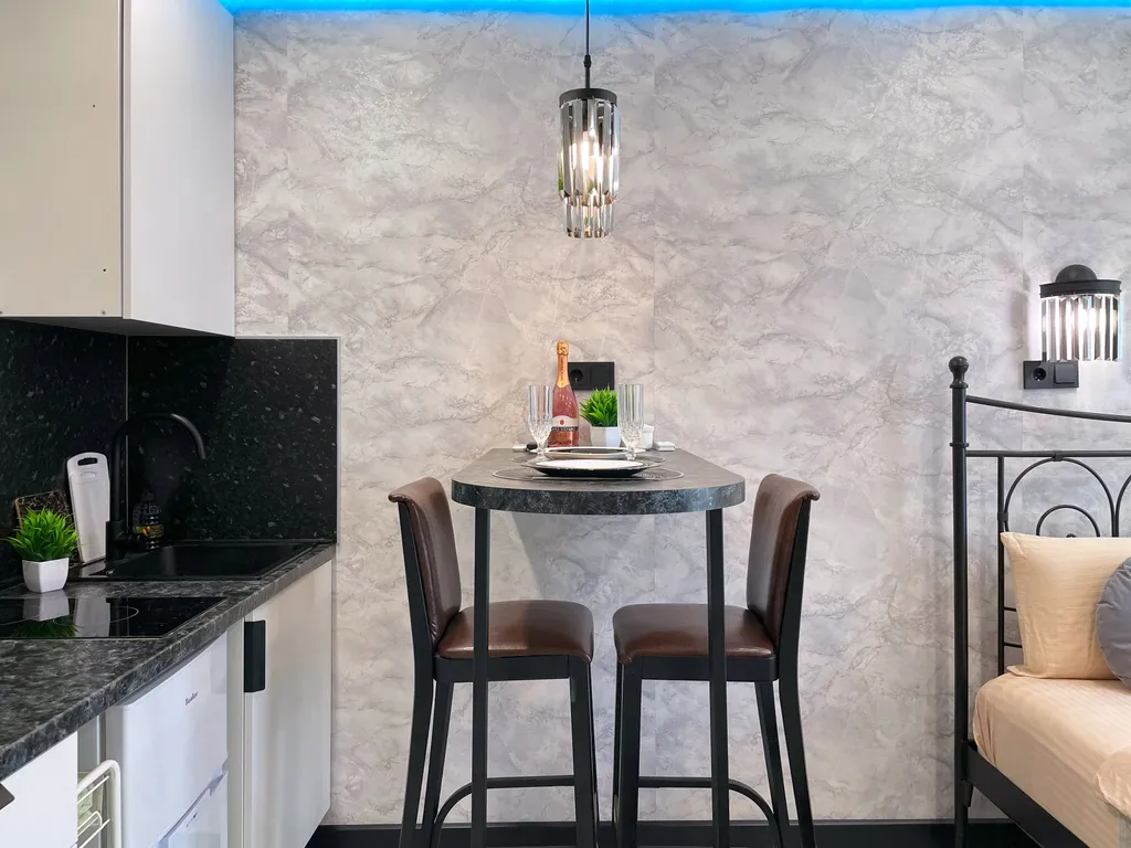 Красивая уникальная студия с джакузи