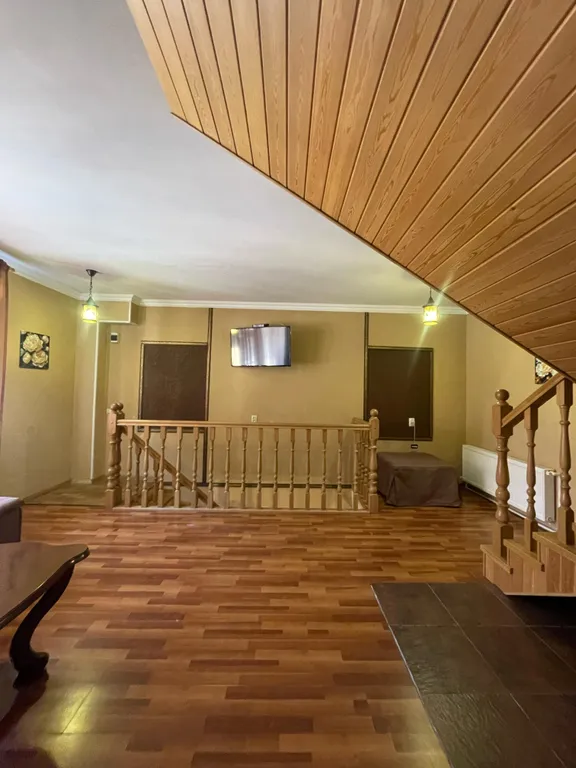 Уютный домик в центре живописного Домбая