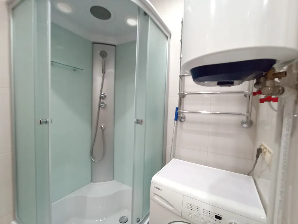 Квартира Квартира Двушка в центре, рядом музей янтаря и красивое Верхнее озеро, парковка — Калининград