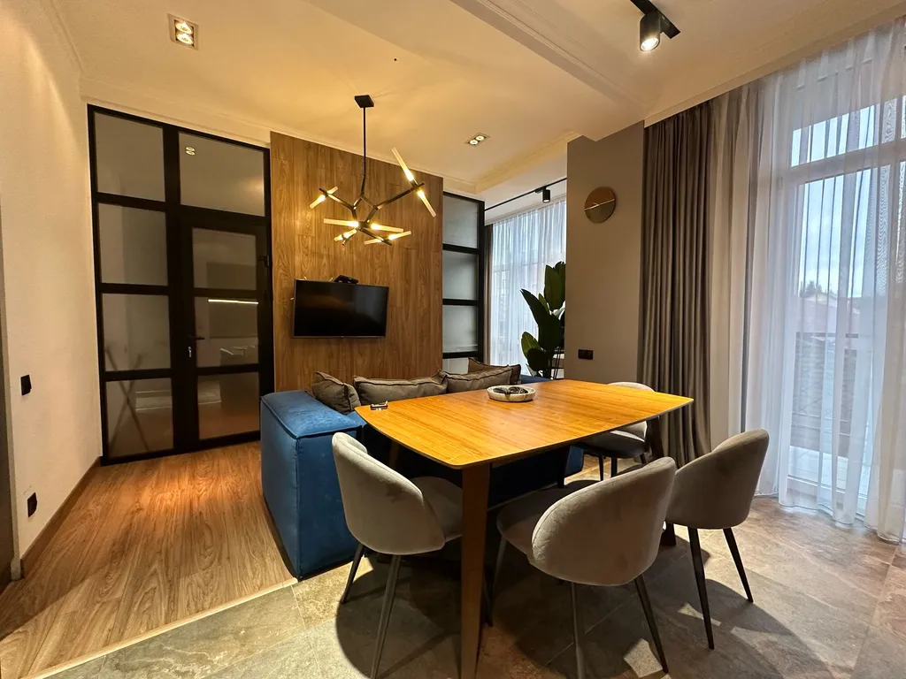 Апартаменты на первой береговой. Всего 5 минут пешком и вы на пляже!