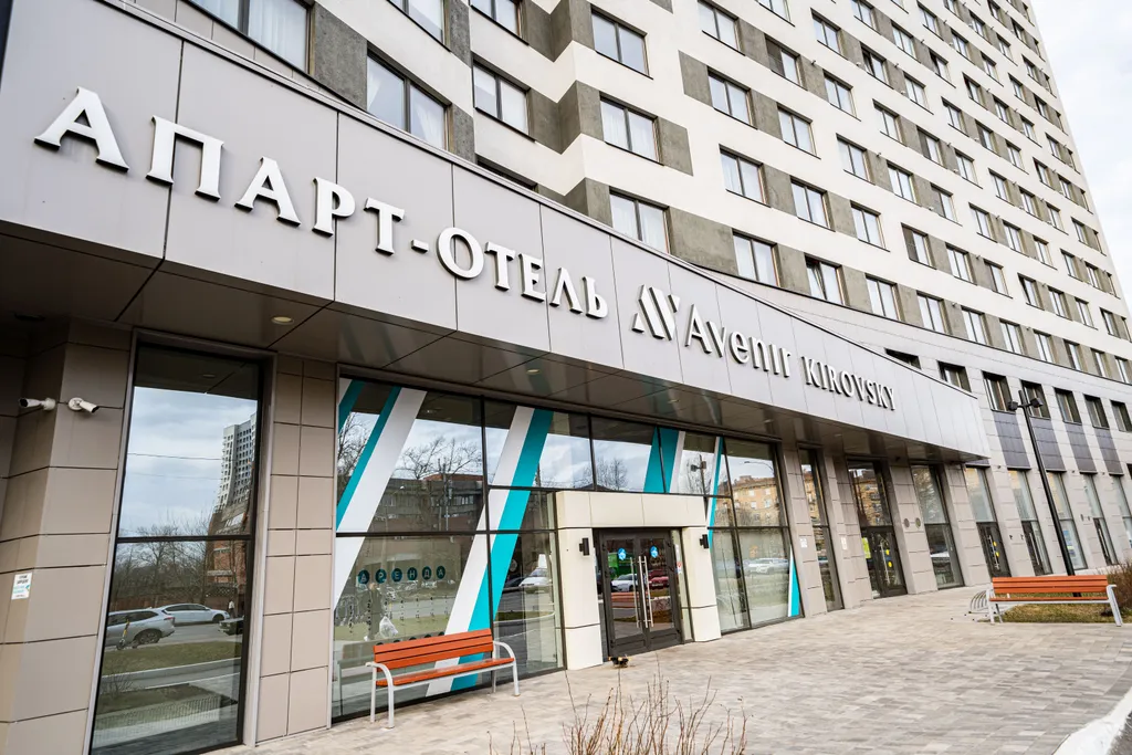 Апартаменты с бесконтактным заселением и умной колонкой Алисой у метро