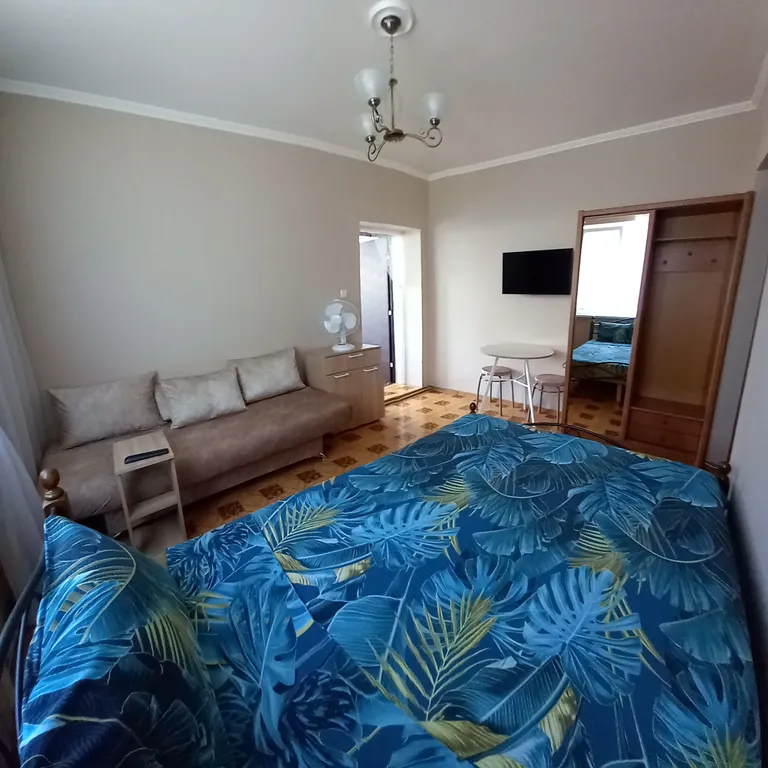 Квартира Гостевая комната в частном доме — аренда посуточно в Севастополь