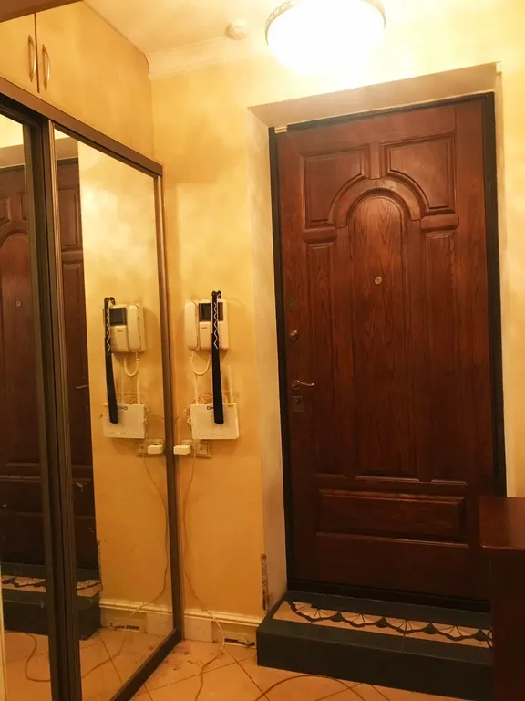 Квартира 3-комнатная Квартира — Москва