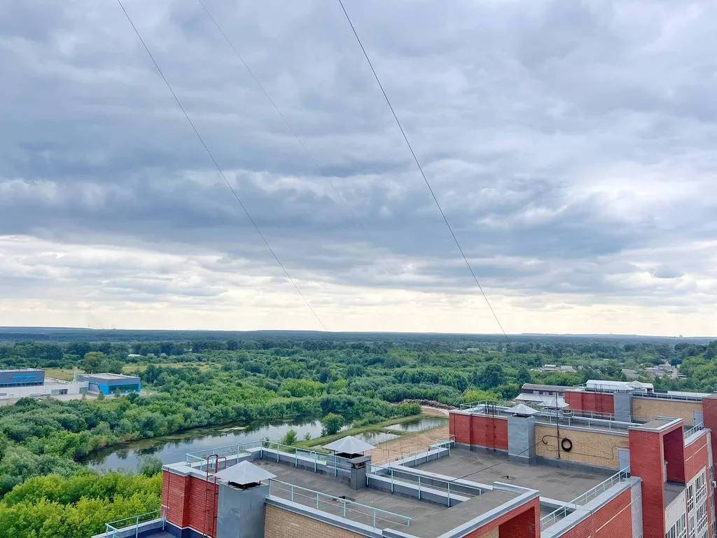 Стильные 2-комнатные апартаменты в новом доме в центре города с шикарным видом