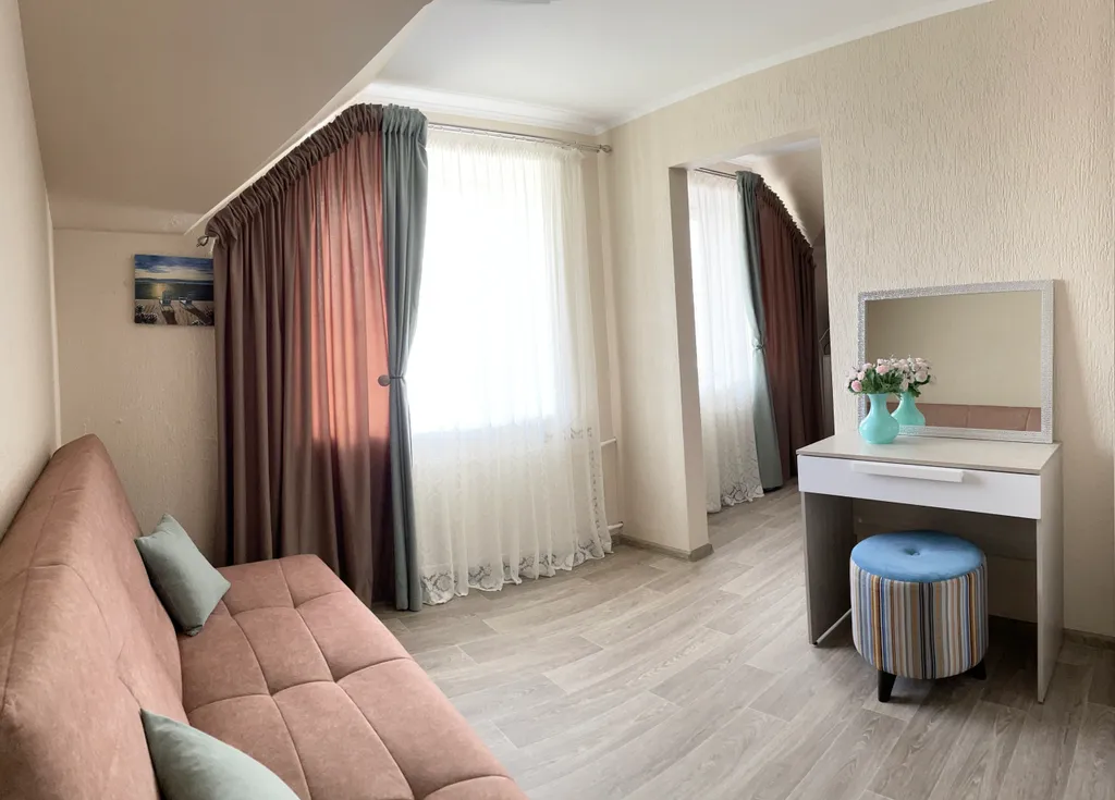 4-комнатный Дом