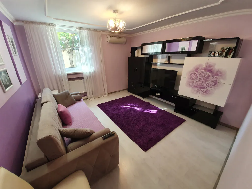 Коттедж Дом со своим большим двором — аренда посуточно в Евпатория