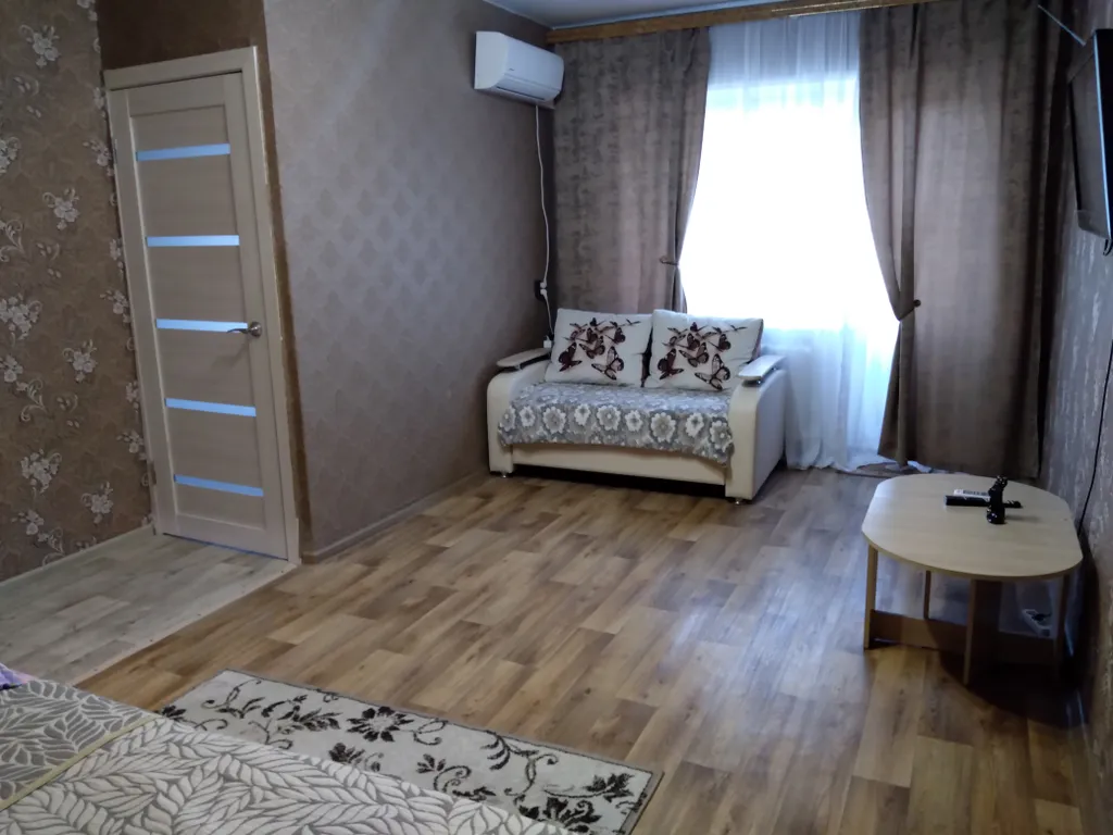 Квартира в центре города — аренда посуточно в Камышин