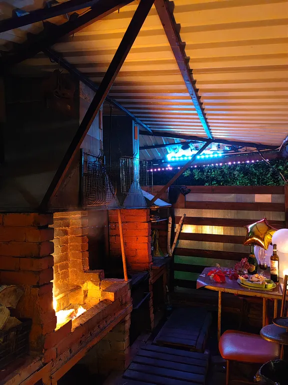 2-х этажный коттедж с баней на дровах рядом с городом