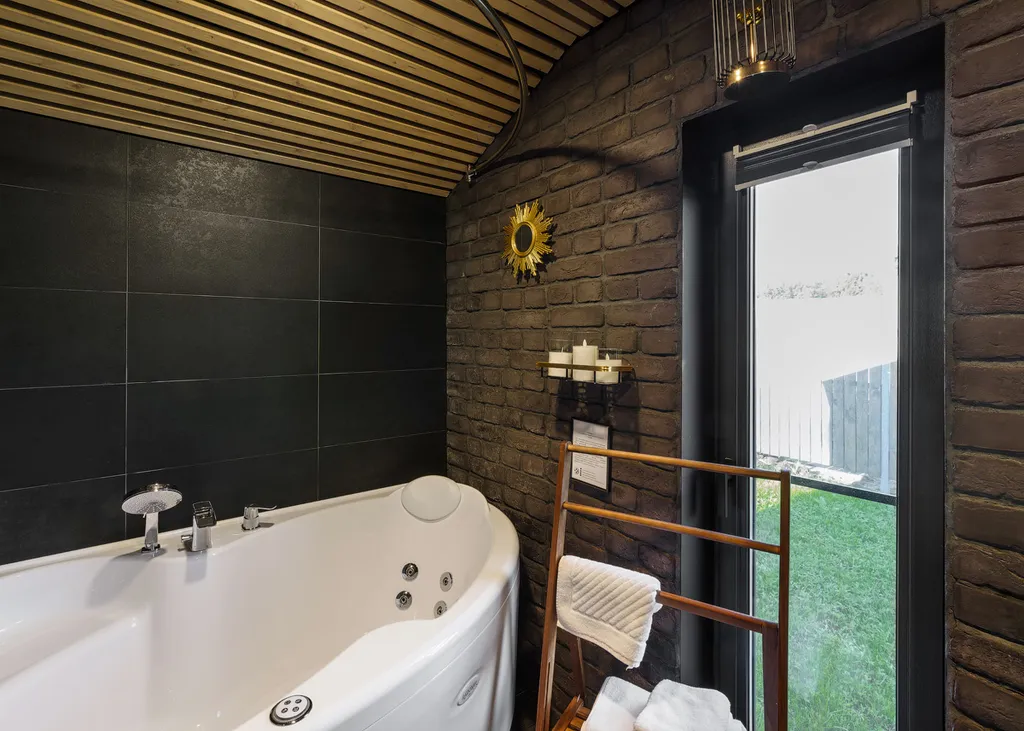 Иван-дача рядом с парком Кудыкина гора, дом Норди