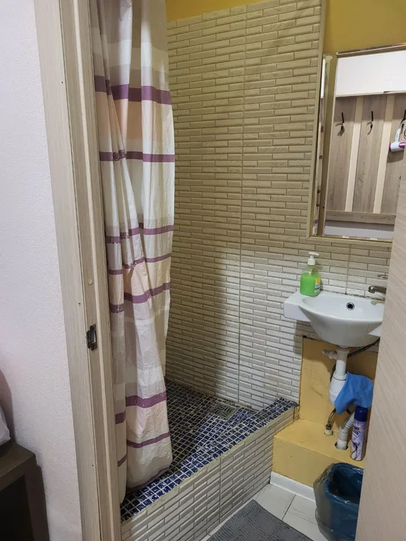 Мини-студия в спальном районе недалеко от центра