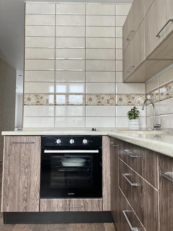 Квартира Просторная квартира с видом на сквер — Красноярск