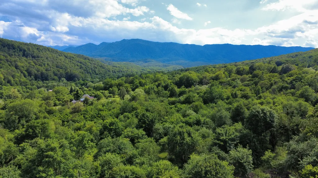 Гостевой домик в горах с сауной для семьи