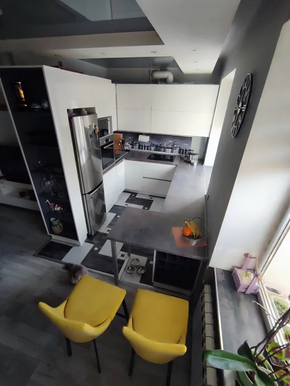 Уютная комната ,в 3-х комнатной квартире в центре города