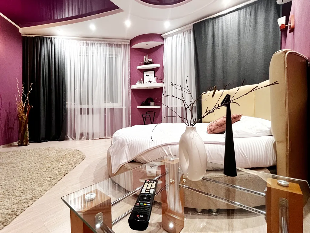 Шикарная квартира с круглой кроватью