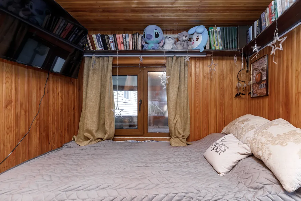 Дом-баня, 59 км Байкальского тракта