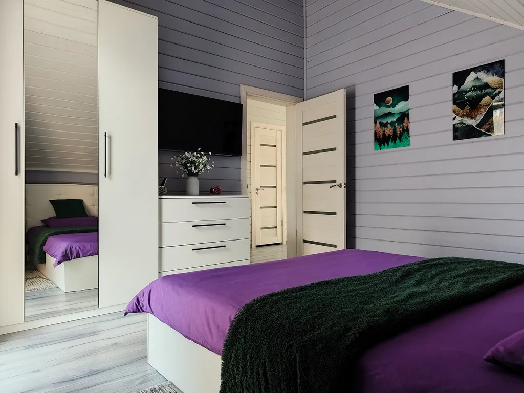 Семейный дом с баней в березовой роще